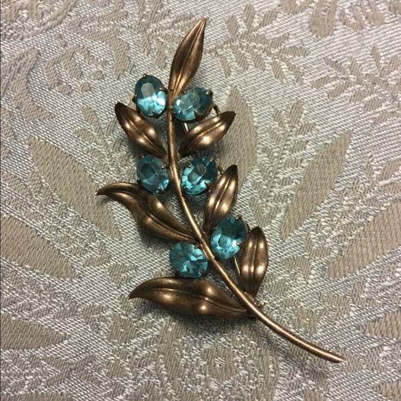 Vintage Jewelry - Vintage Sterling Silver Leaf  Aquamarine Stones